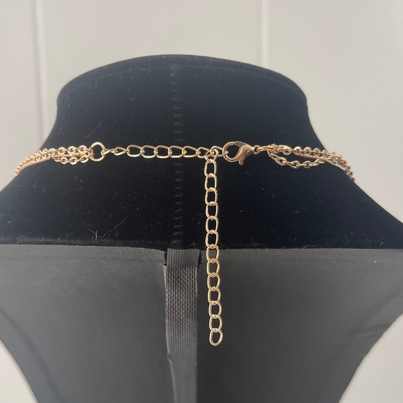 Multilayered Faux Pearl Minimalist Necklace 26in Plus 4in Extender - Picture 8 of 10